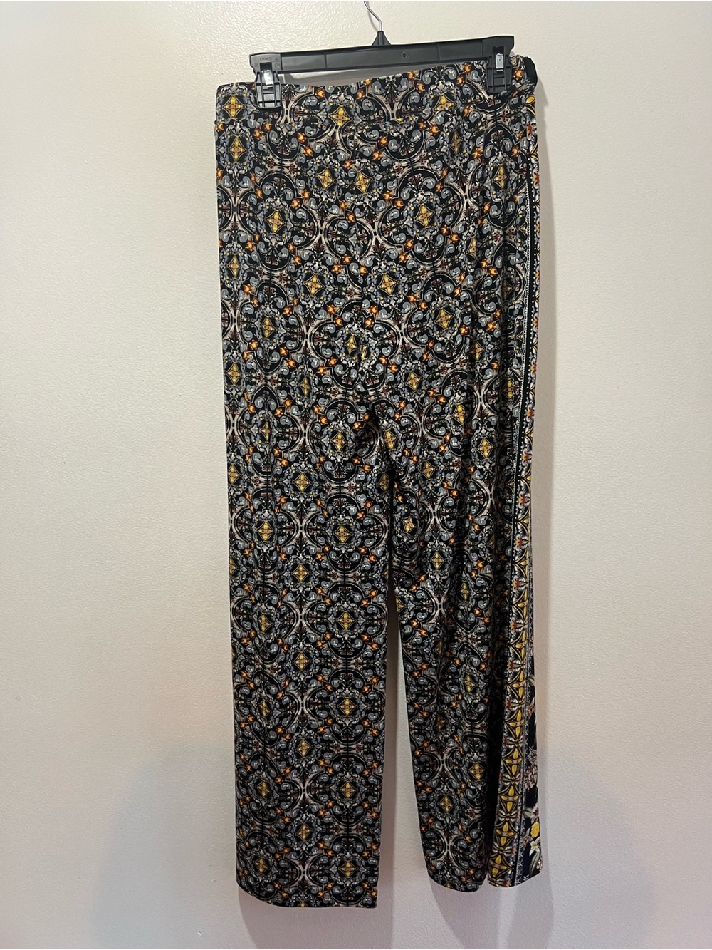 White House Black Market Black Floral-Print Wide Leg Pants - Picture 2 of 7